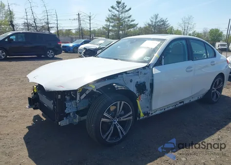 2023 BMW 3 Series 330E xDrive из США, поврежденный, VIN 3MW39FS02P8D03877